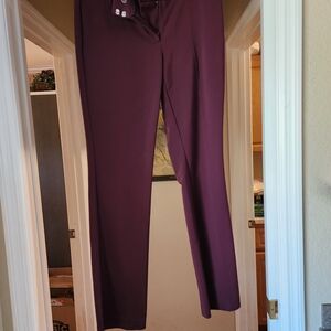 EUC Women's 7th New York & Company Avenue Burgandy Pants